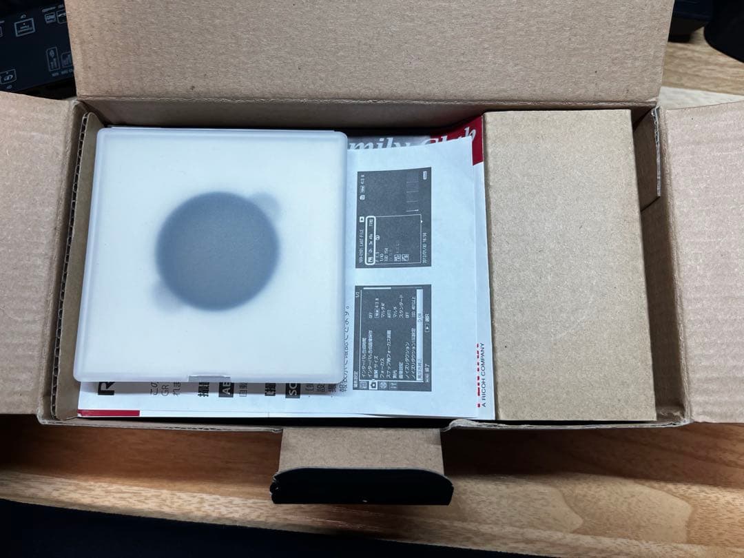 RICOH GR digital IV シャッター回数1万未満