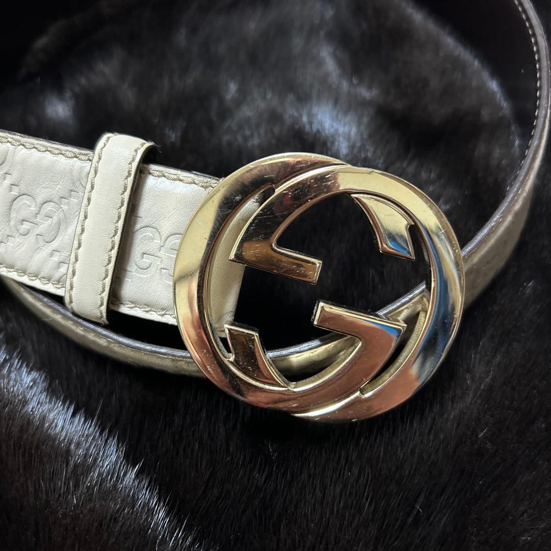 GUCCI 白色 レザー ベルト　34