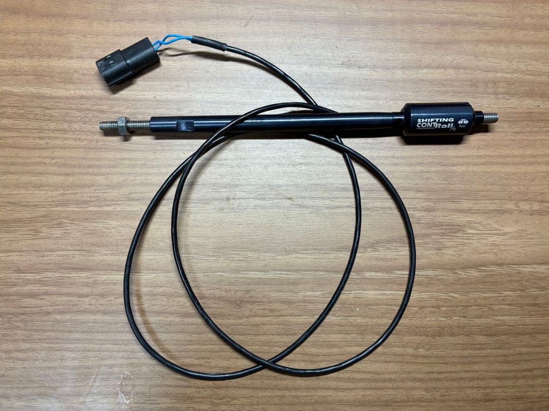 デイトナ675 社外クイックシフター