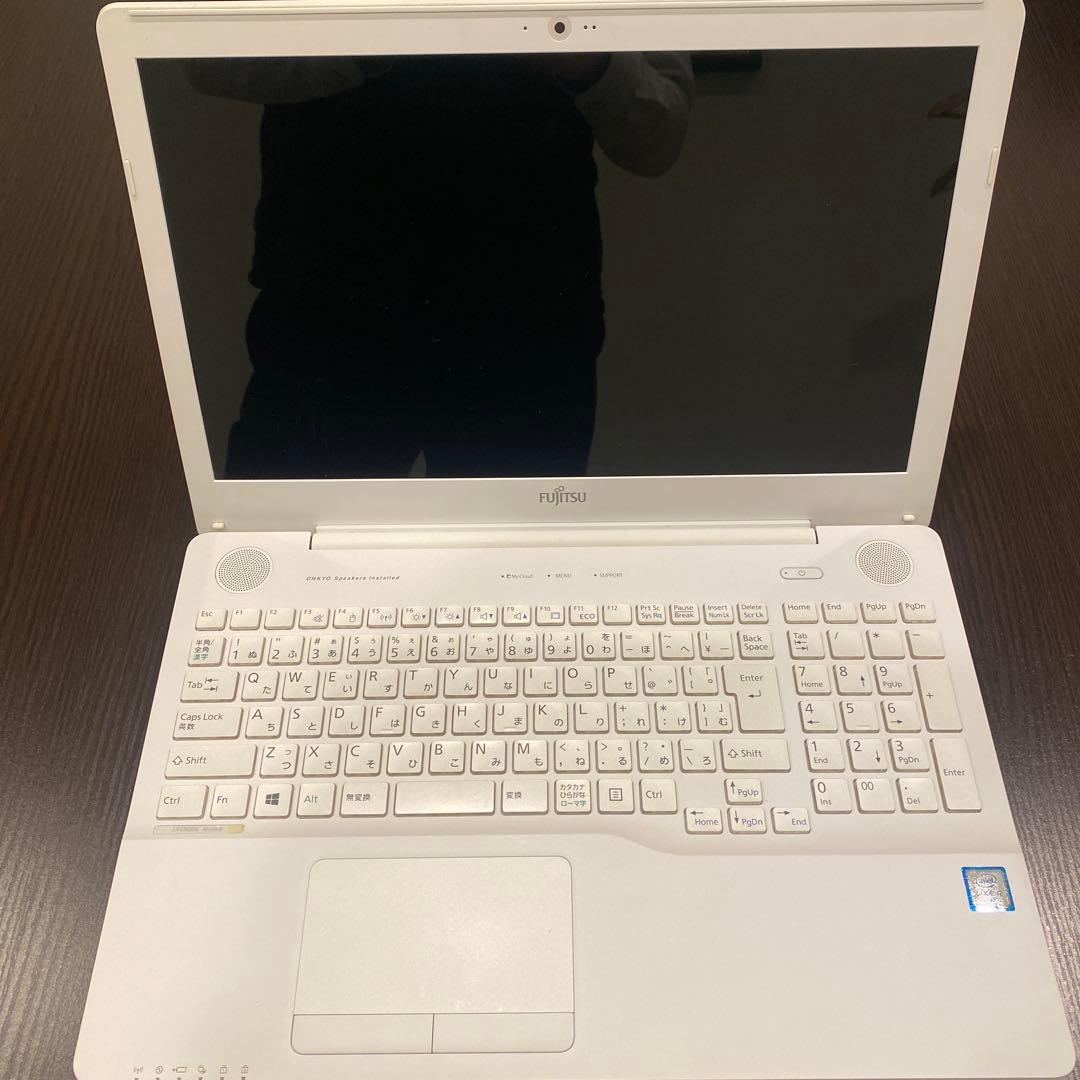 富士通 LIFEBOOK (型番: FMVA50XWP)ホワイト ノートPC