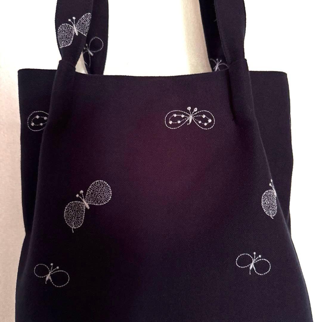 ハンドメイド　ミナペルホネン　choucho dop生地　バッグ