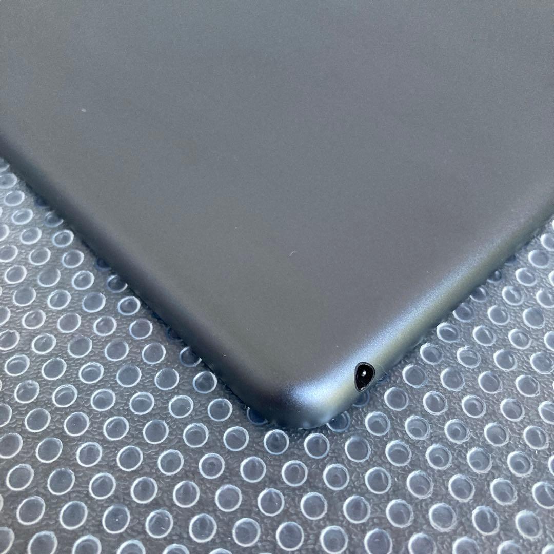 3243【早い者勝ち】iPad7 第7世代 32GB WIFIモデル☆