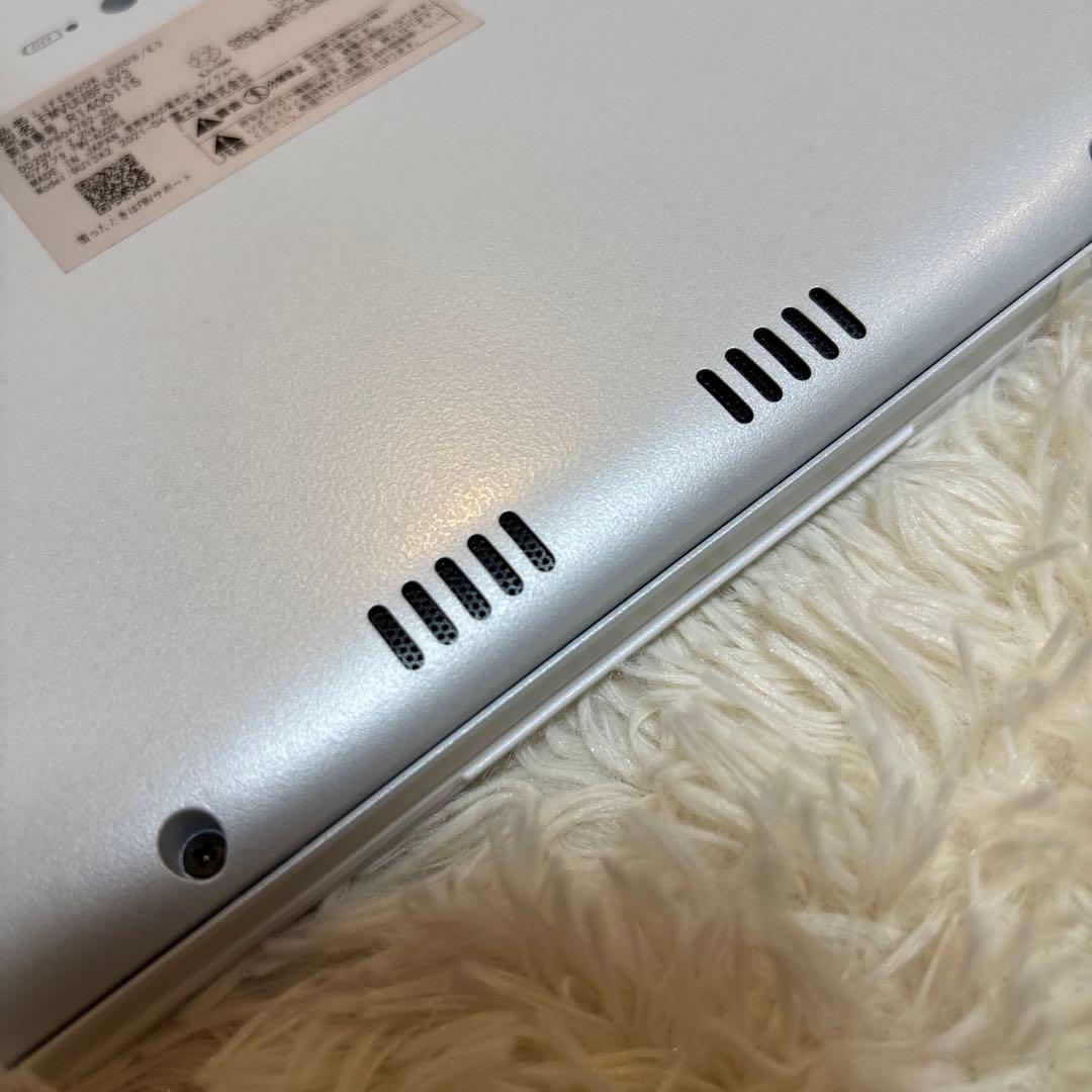 【美品】i5 LIFEBOOK UH08/E3 Intel xe GPU搭載！