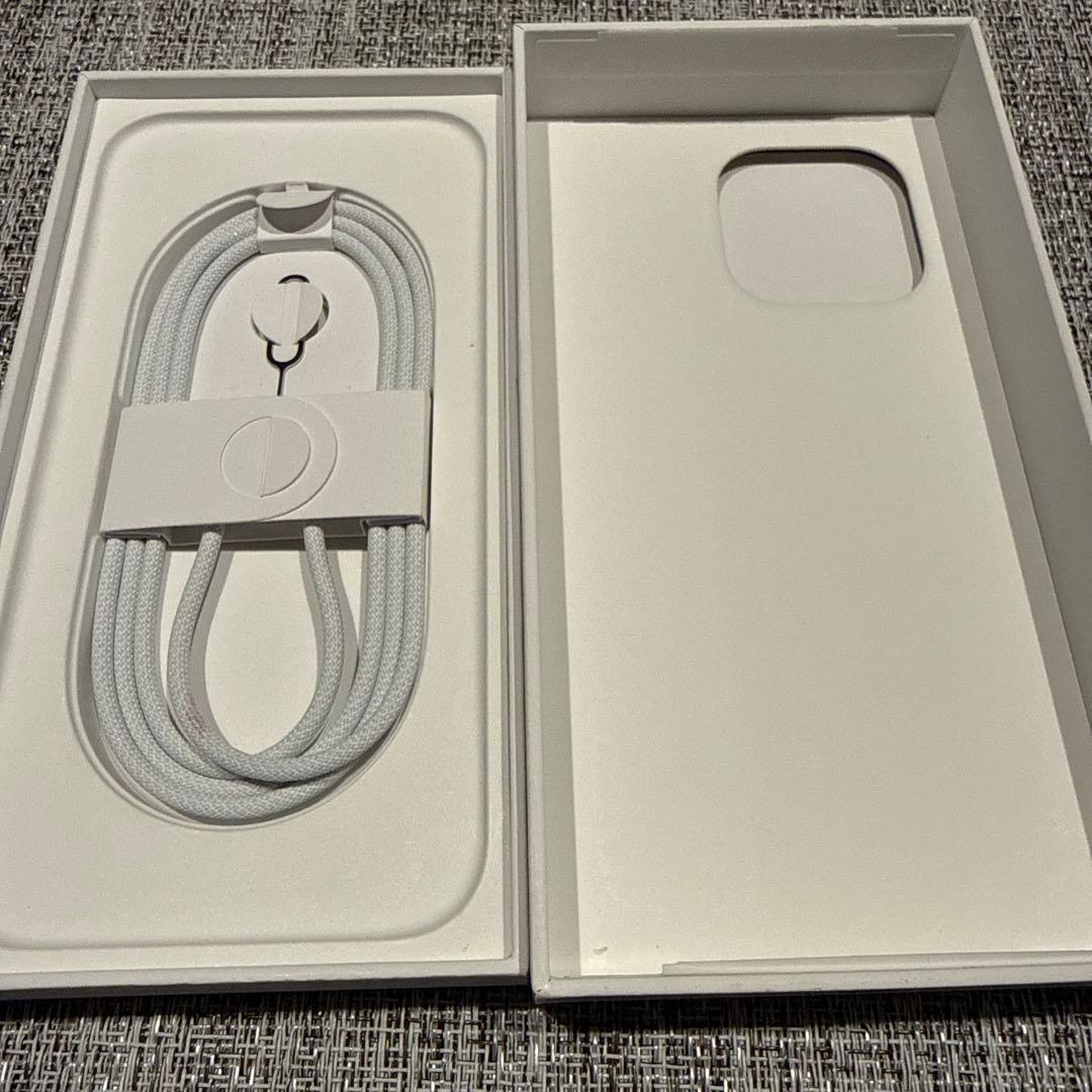 【付属品付】SIMフリー iPhone16 Pro Max 256GB