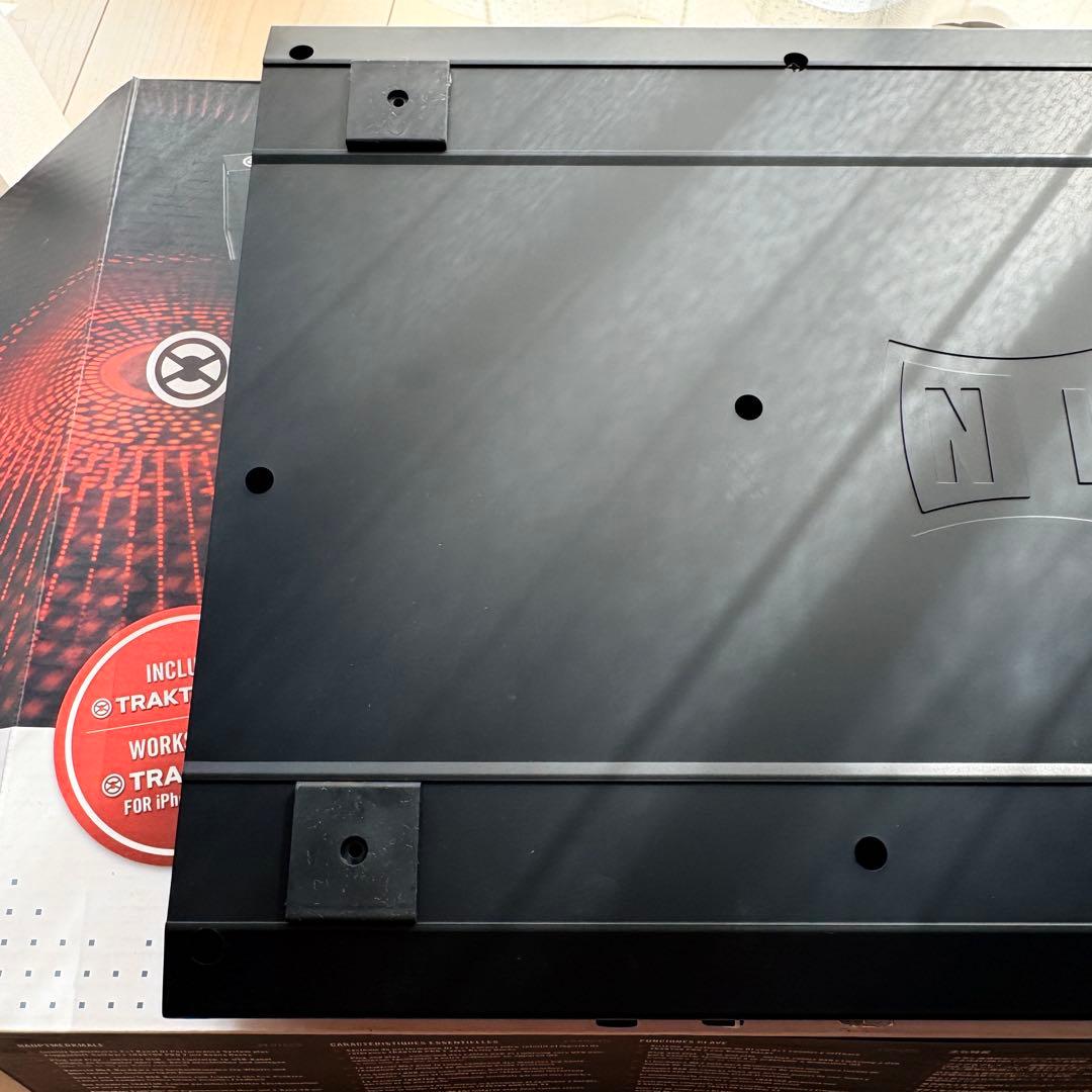 TRAKTOR KONTROL S2 MK2 DJコントローラー 箱付き