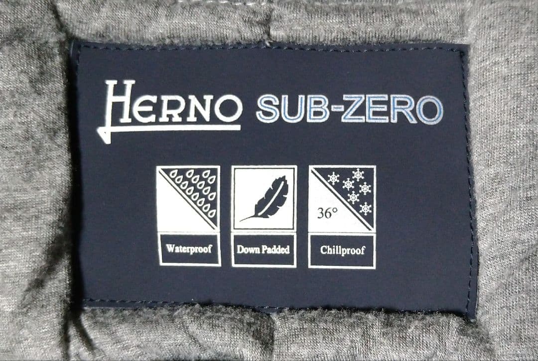 HERNO ヘルノ SUB-ZERO フーデッドダウンコート 44 ブラック