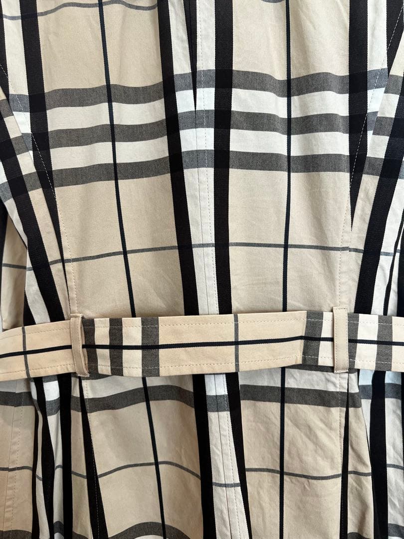 ミ*ン様 BURBERRY ノースリーブチェックワンピース 40