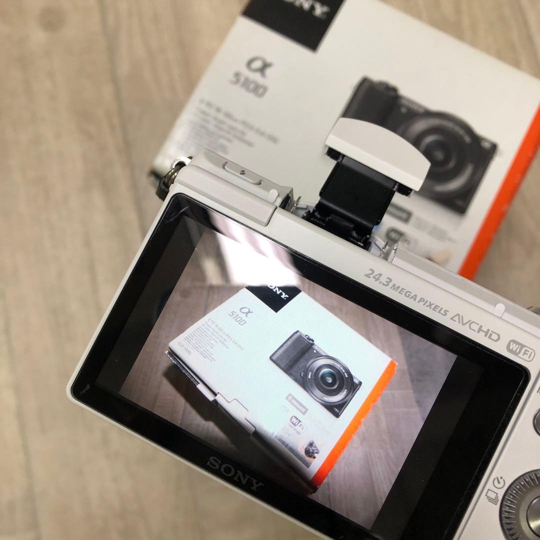 S*i様 SONY α5100 ミラーレス一眼カメラ ILCE-5100L ホワ