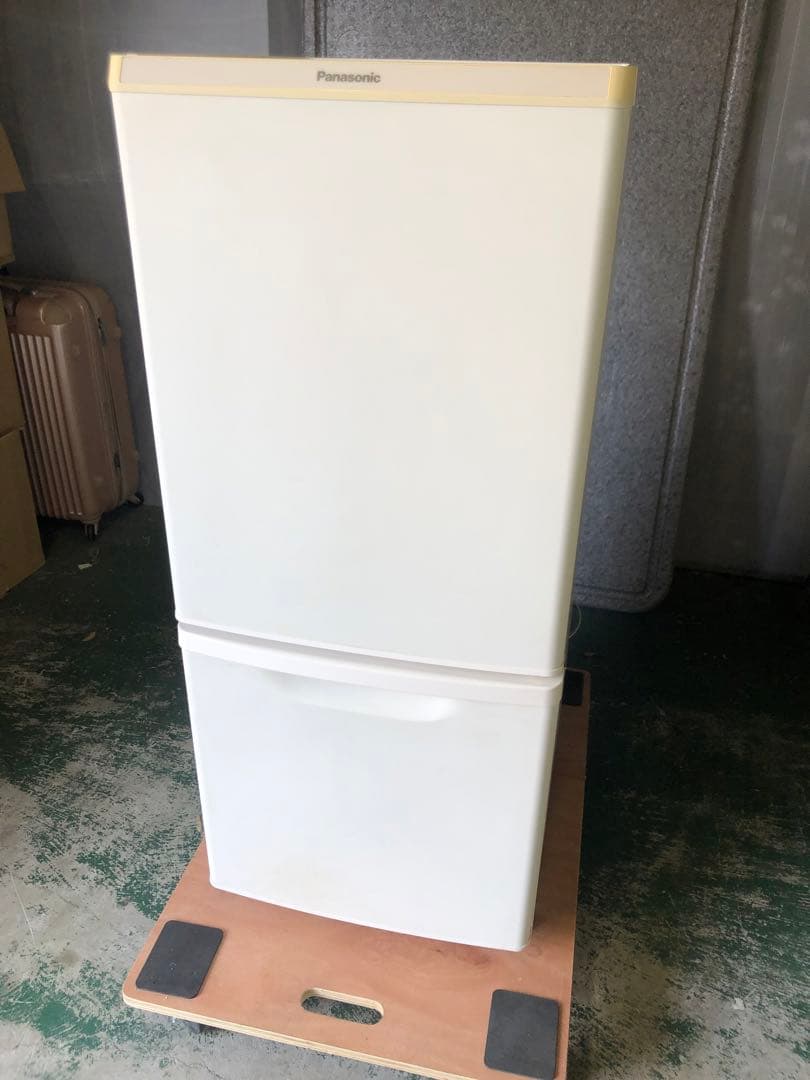 10r1 2020年製 138L 冷蔵庫 NR-B14CW 一人暮らし 単身用