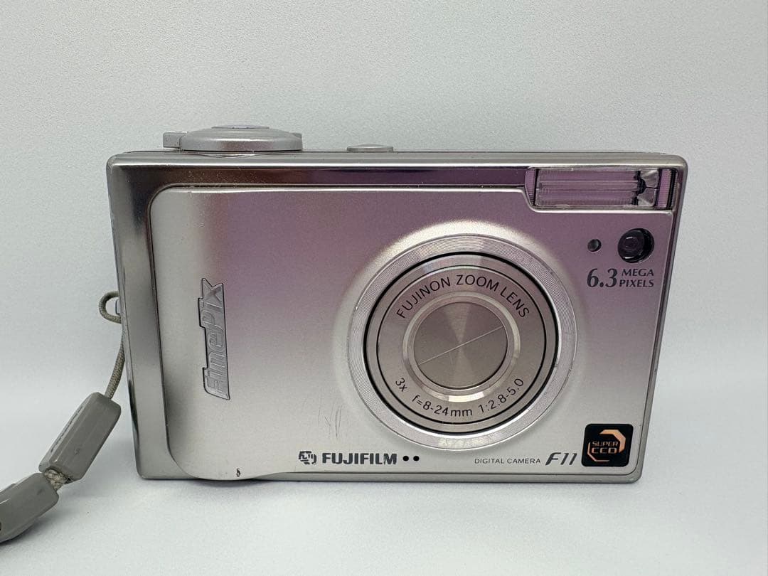 Fujifilm FinePix F11 デジタルカメラ