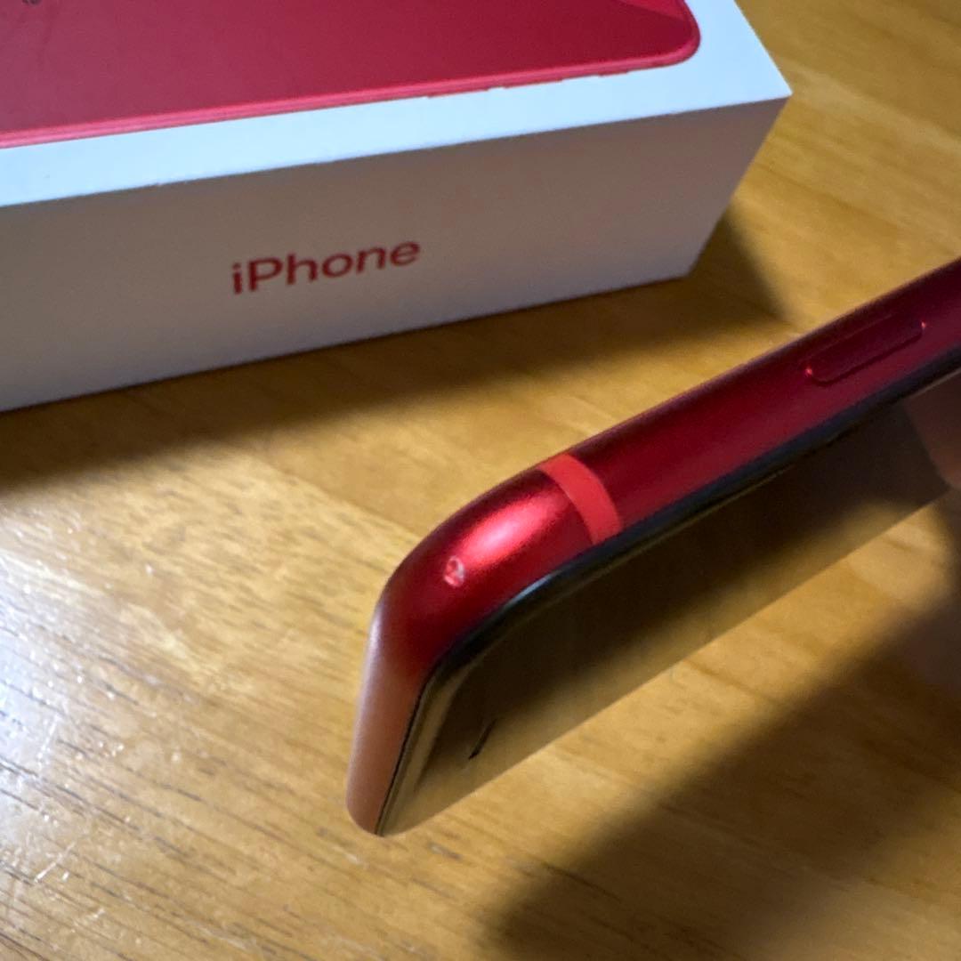 iPhone８スマートフォン本体　64GB 箱あり　レッド