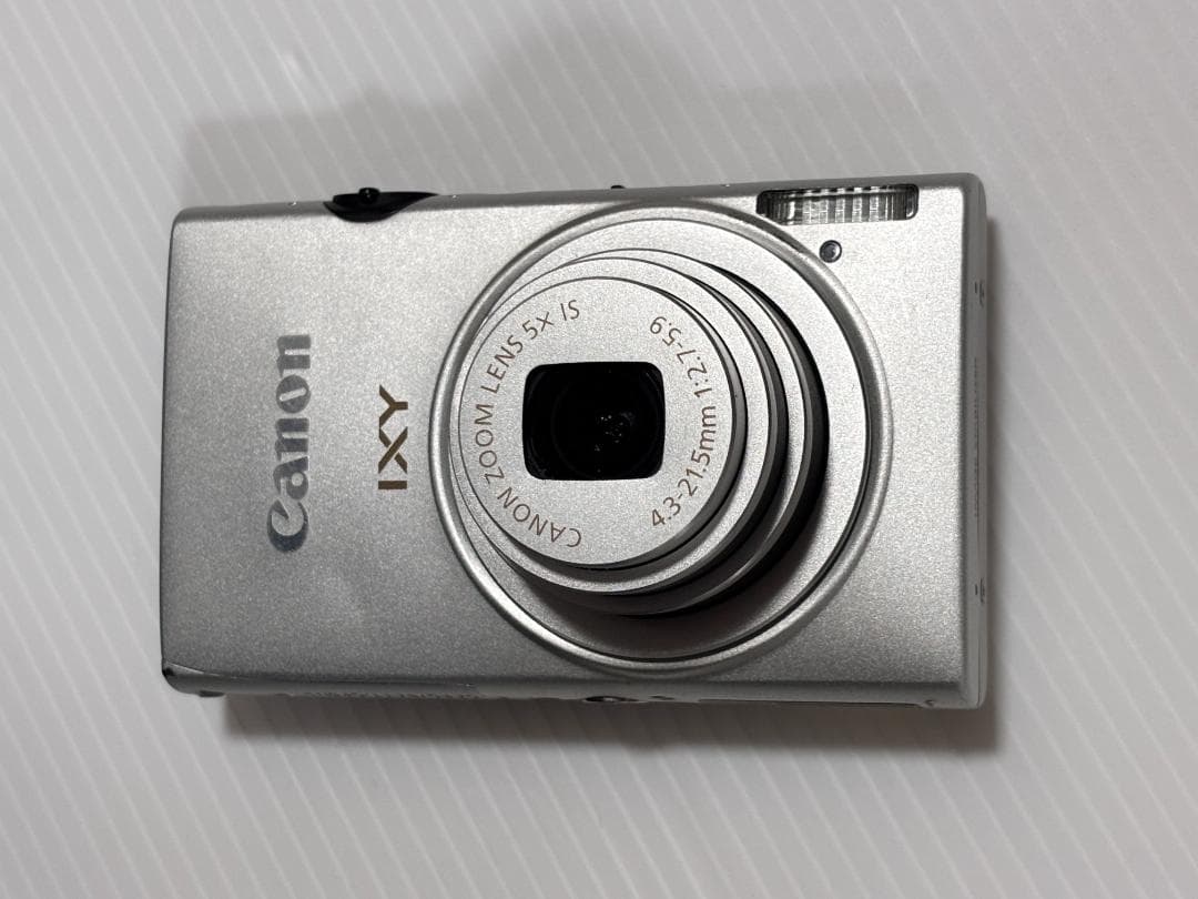 デジタルカメラ canon IXY 220F