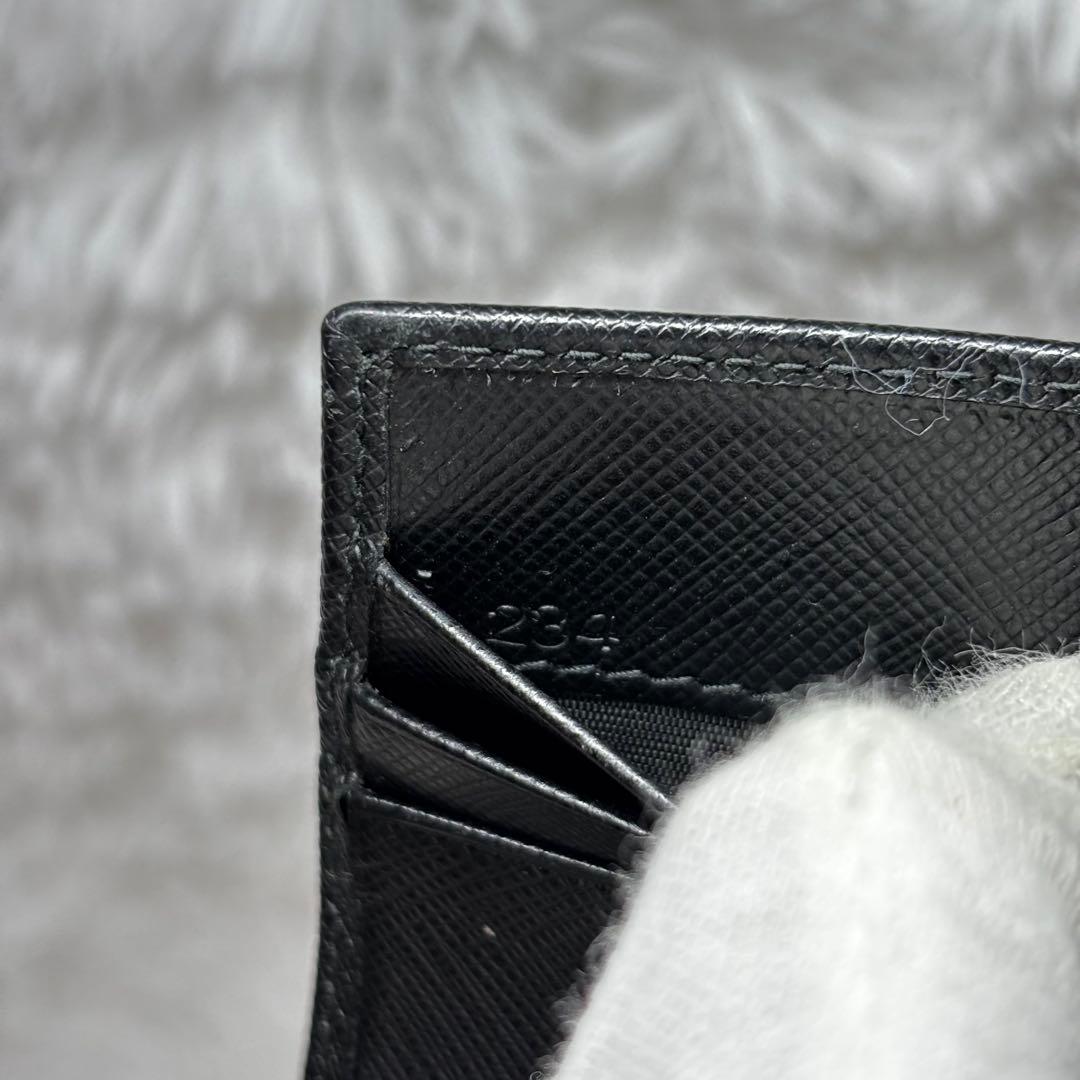 ✨極美品✨ PRADA マネークリップ 型押し サフィアーノレザー ブラック