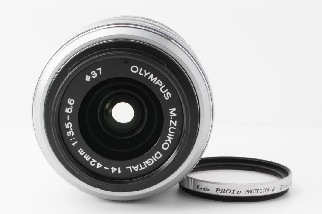 女性に大人気♪おしゃれなOLYMPUS PEN Lite E-PL3　可動式液晶