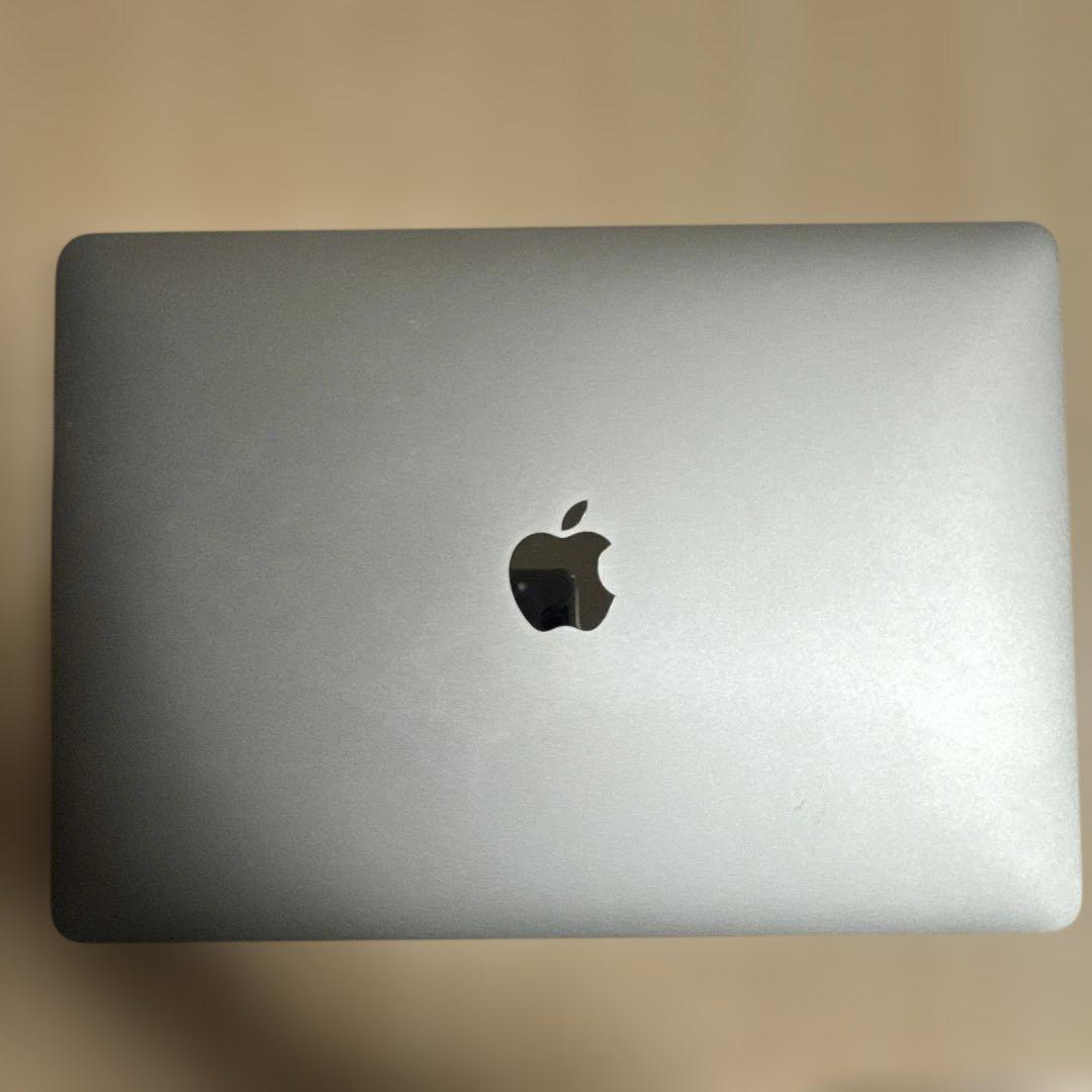 MacBook Air M1（2020年モデル）
