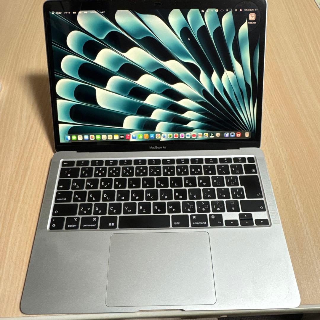 MacBook Air M1（2020年モデル）