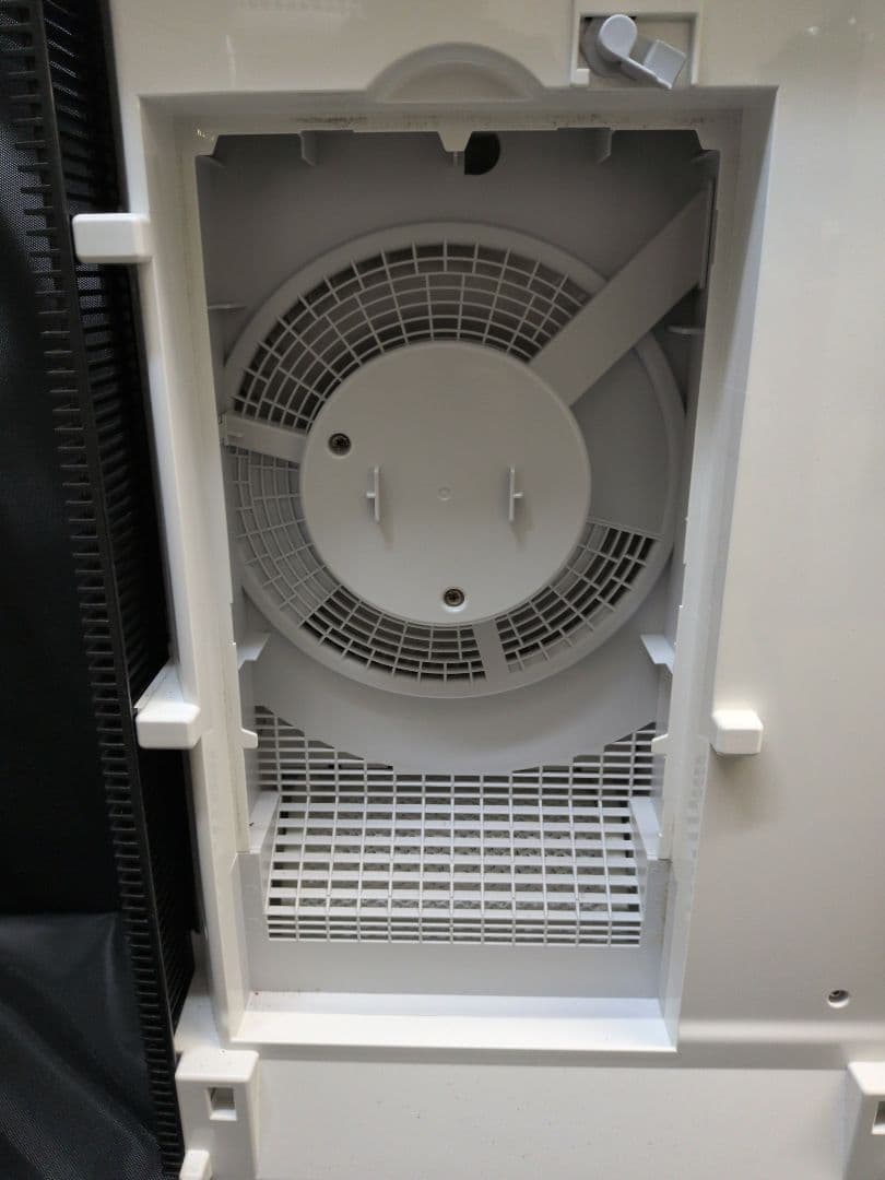 パナソニック「ジアイーノ」F-MV2100次亜塩素酸空間除菌脱臭機 M2887