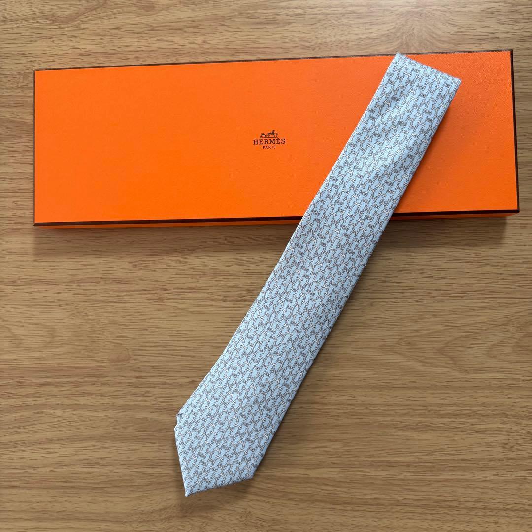 【新品未使用】HERMES 水色 馬 ネクタイ 干支