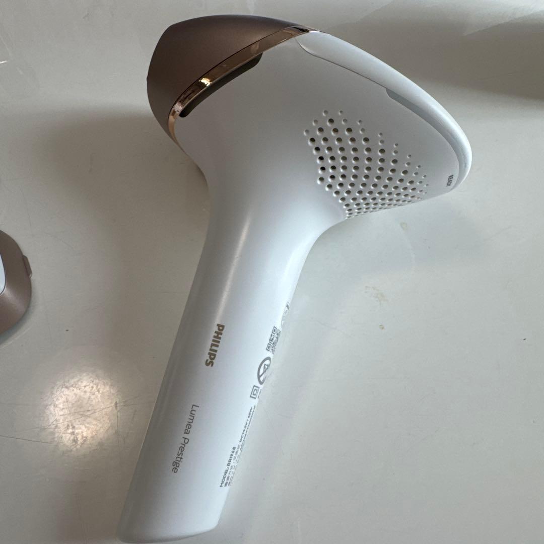 Philips Lumea Prestige 脱毛器 4アタッチメント付き