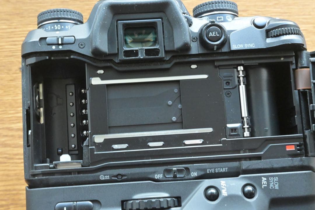 Mitsu-O【動作品MINOLTA α-7フィルムカメラAF35-105