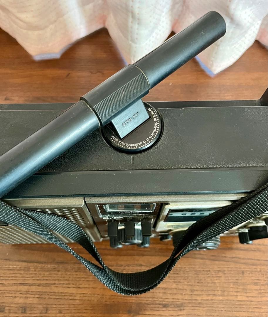 National Cougar 2200 ラジオ