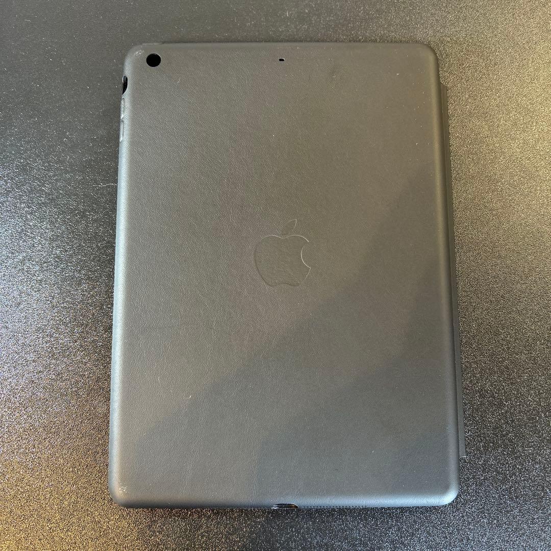 iPad Air MD787JA スペースグレイ　64G 12.5.7