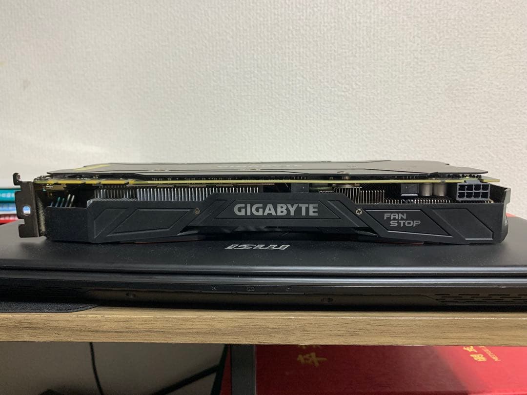 GTX1070 GIGABYTE グラフィックボード 3ファン8Gb