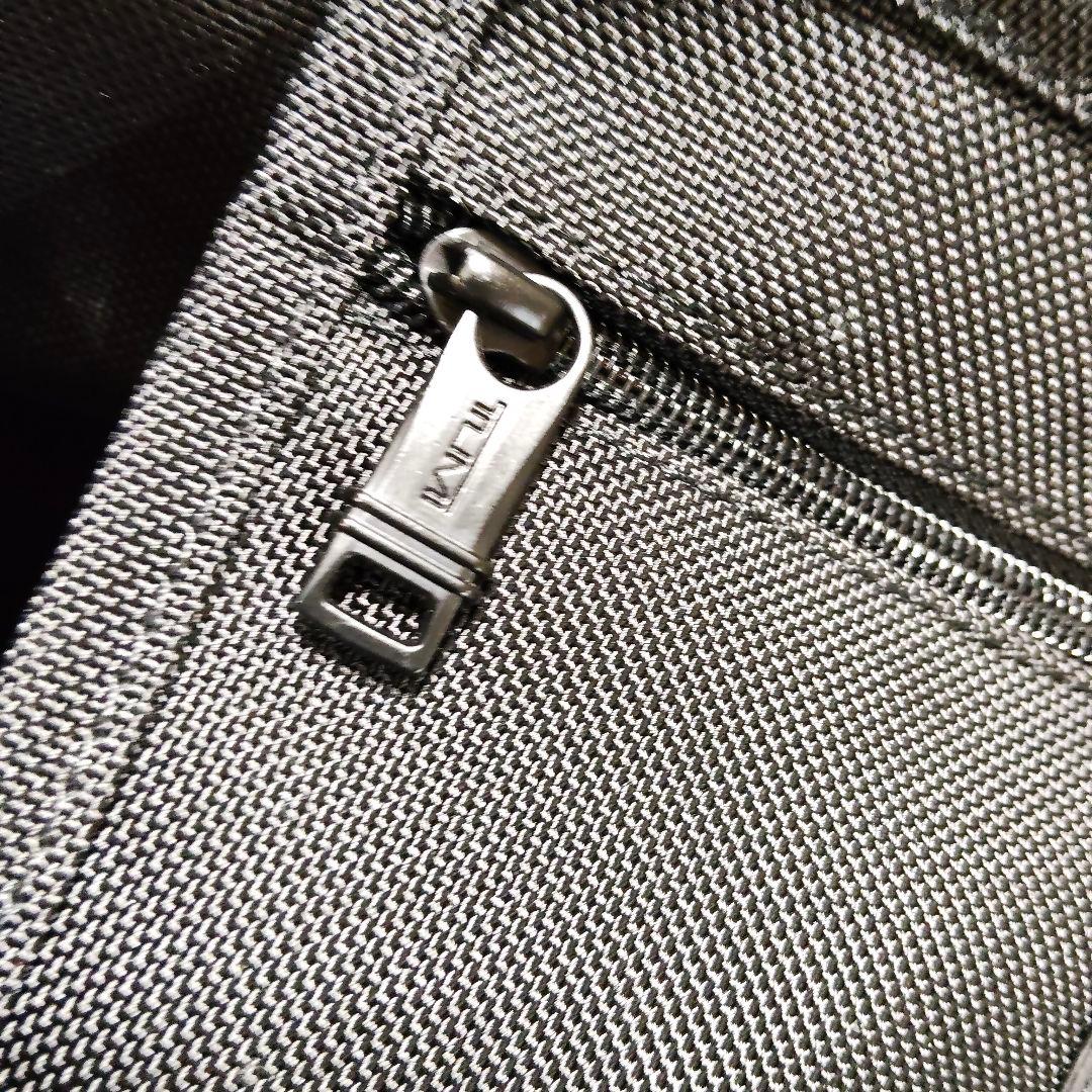 ほぼ新品 TUMI ALPHAアルファ キャリーオールトート ブラック