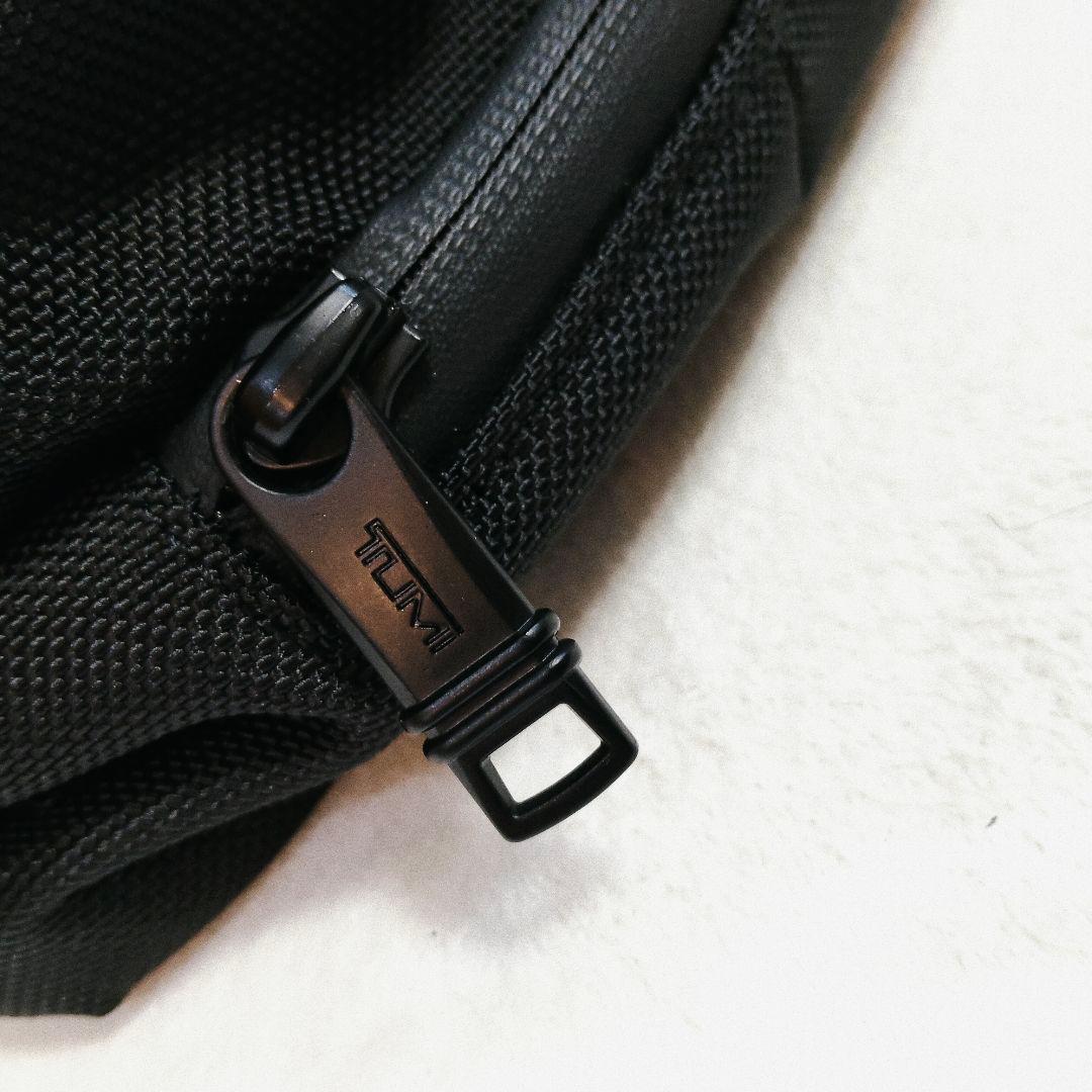 ほぼ新品 TUMI ALPHAアルファ キャリーオールトート ブラック