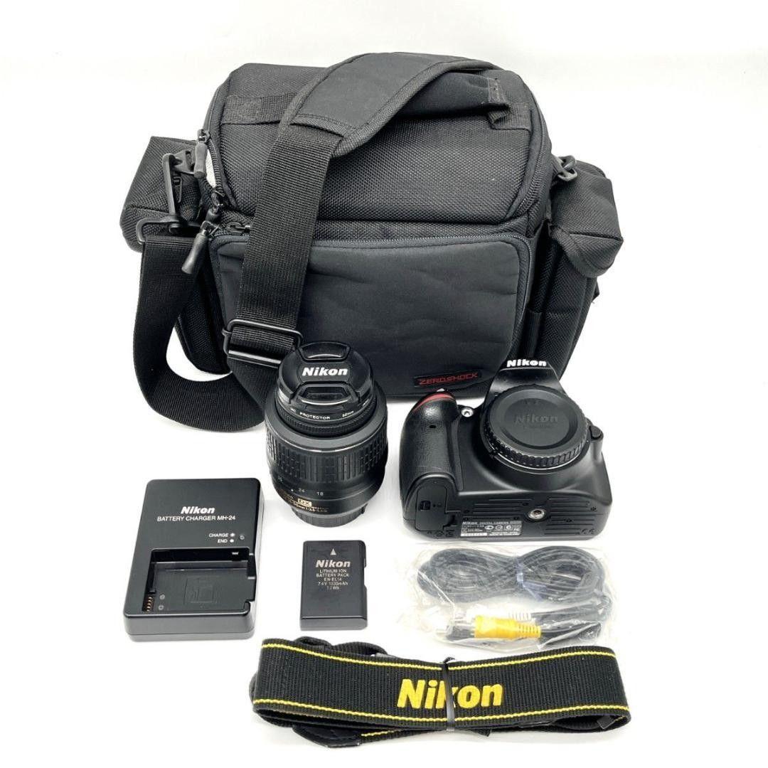 Nikon D3200 標準レンズキット 18-55mm バッグ付き