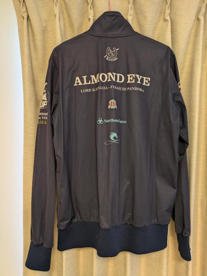 アーモンドアイジャパンカップ記念ジャケット