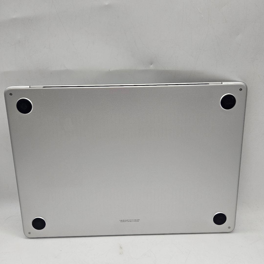 Macbook Air 2022 • Apple M2 | 24GB | 1TB