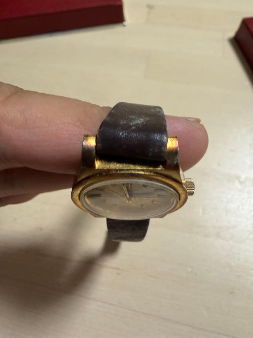 OMEGA レディース時計　2本セット！