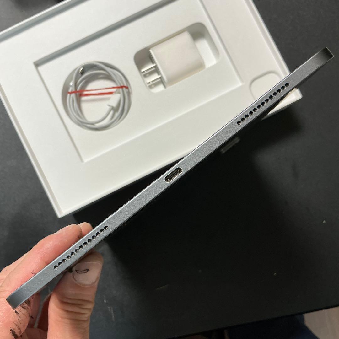 ★美品iPadPro 11インチ　第2世代　128GB WiFi バッテリ88％