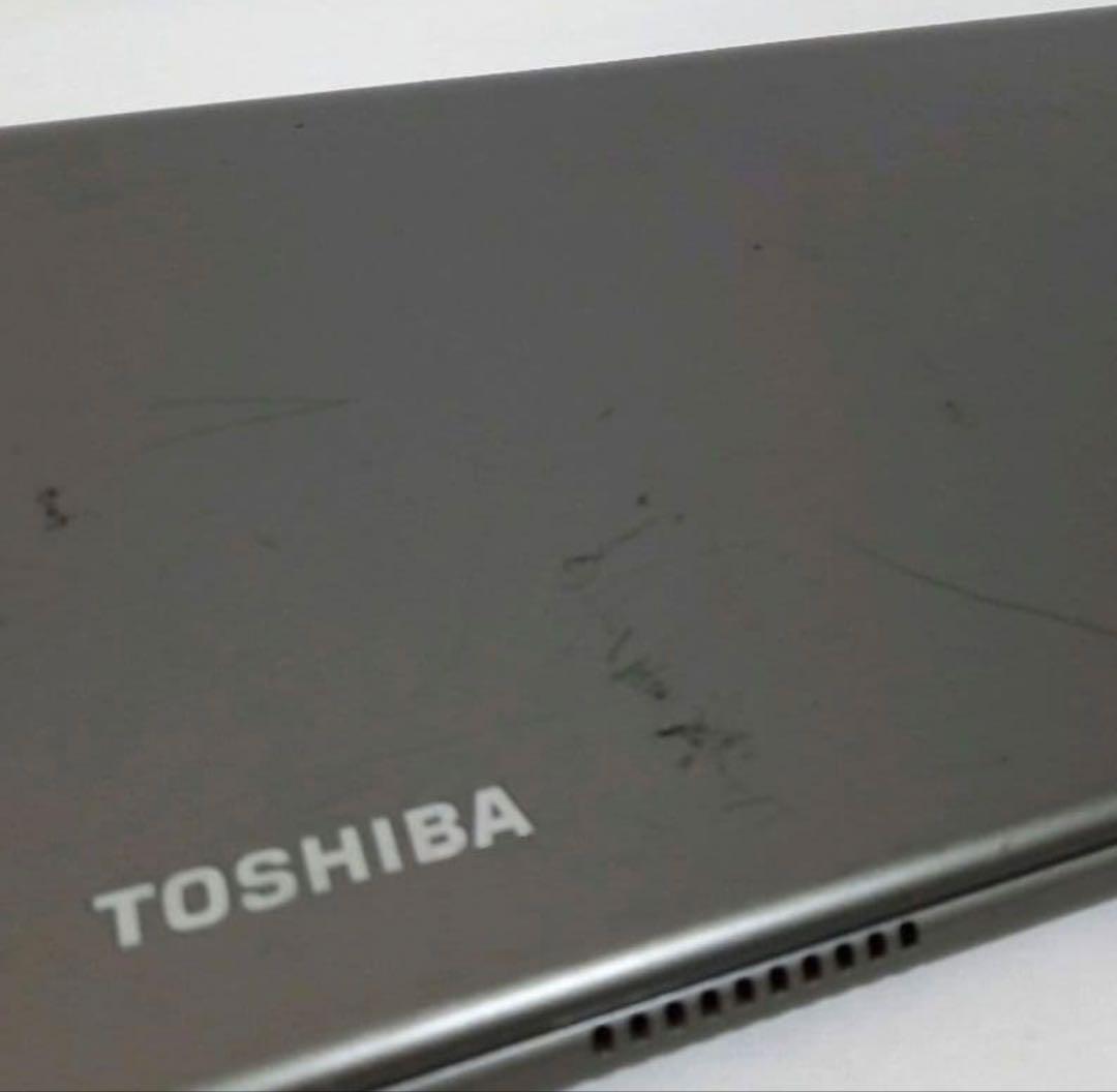 極美品　東芝 Dynabook RZ63 Windows11 Office付