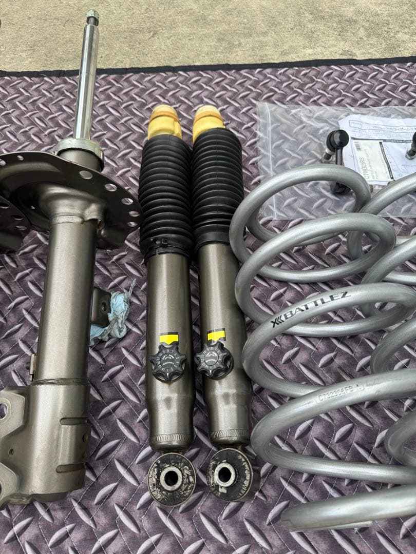 ゆ*き様 デリカD5 JAOS BATTLEZ サスペンション リフトアップ キ