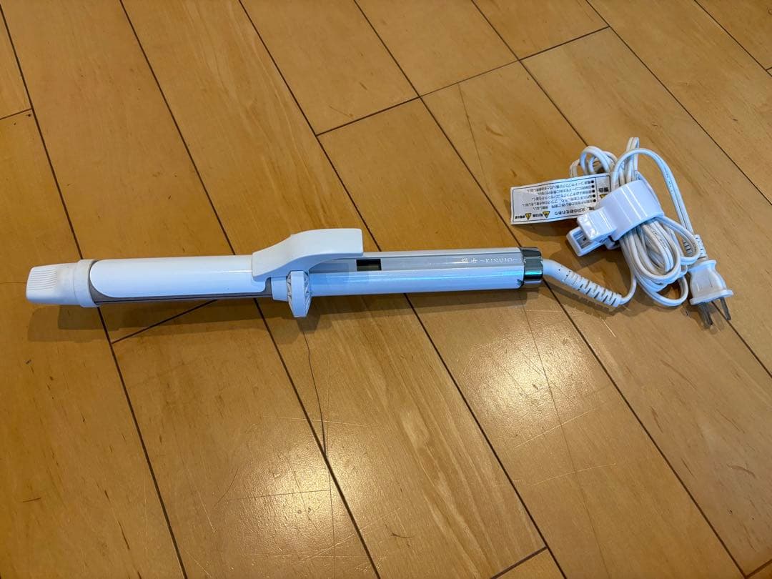 【値下げ】絹女　カールヘアアイロン　28ミリ