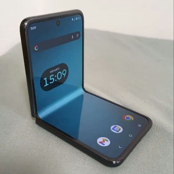 Motorola Razr 50ultra 256GB SIMフリー海外版