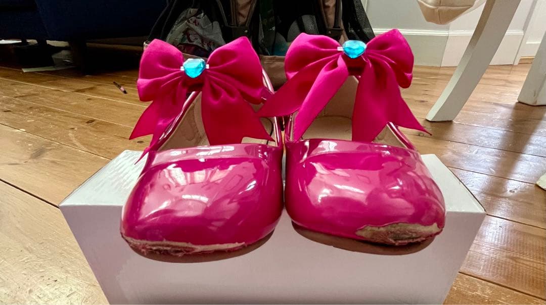 ディズニーパルパルーザ　ミニーファンダーランドコスチューム一色　サイズ120程度