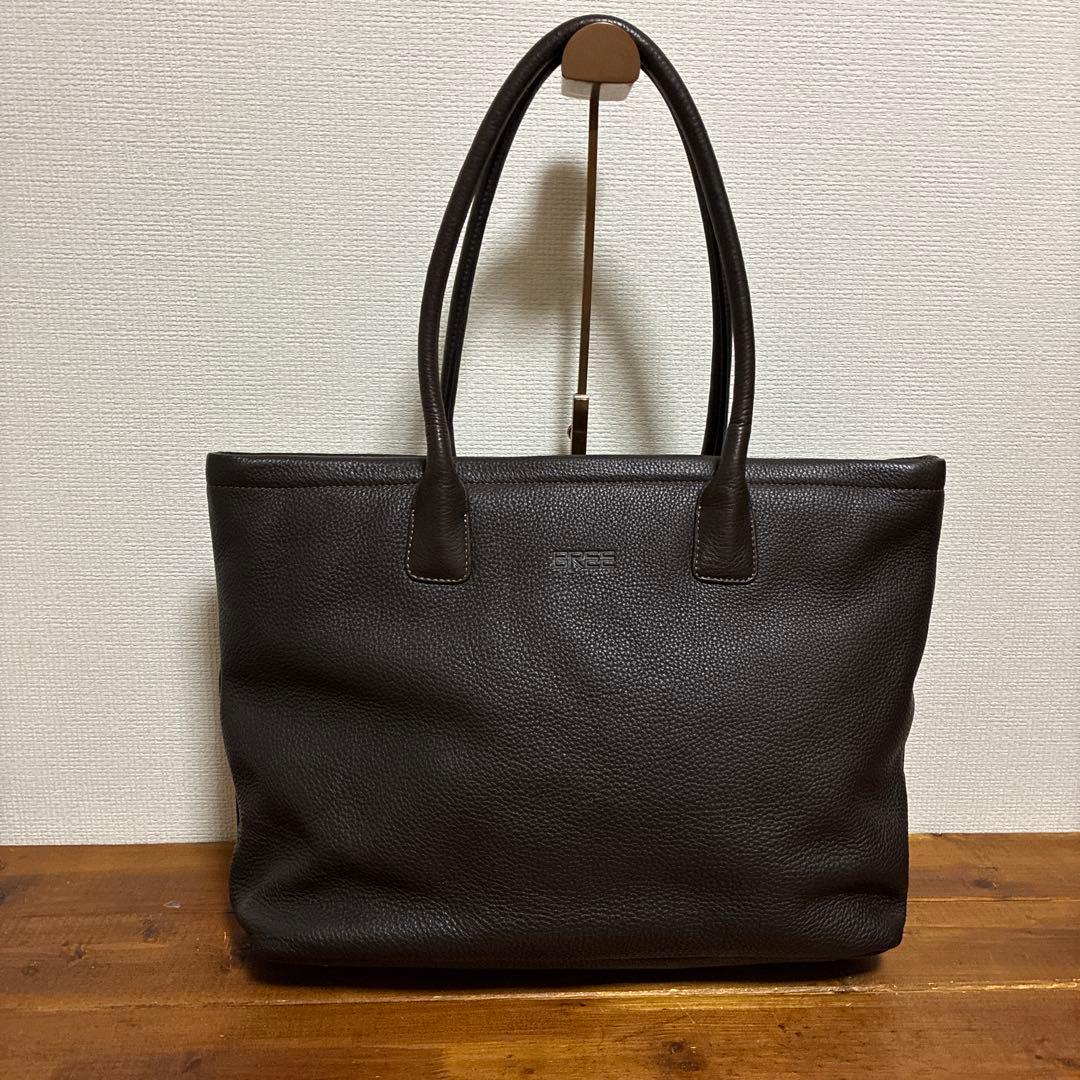 BREE ブリー A4収納 肩掛け可　ビジネスバッグ トートバッグ レザー 本革