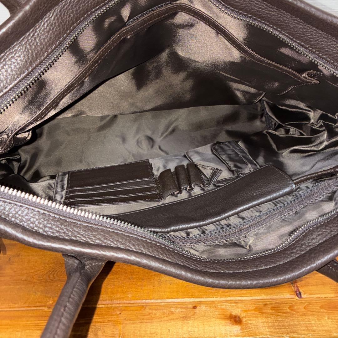 BREE ブリー A4収納 肩掛け可　ビジネスバッグ トートバッグ レザー 本革