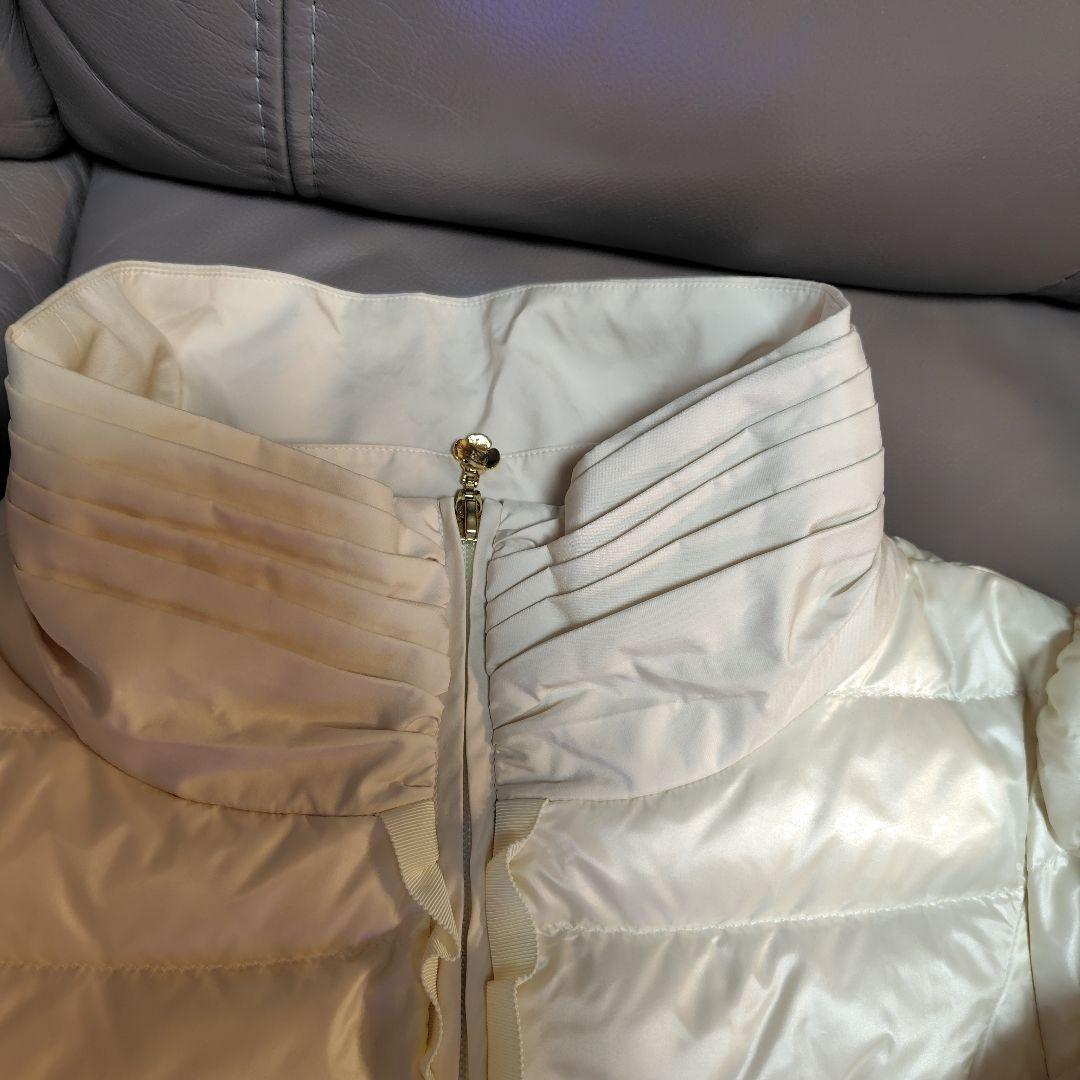 カタログ掲載❤️ホワイトダウンジャケット フード付き❤️未使用