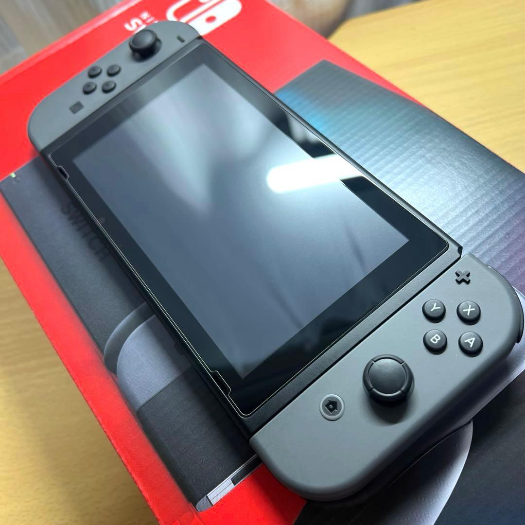 Switch 本体 スイッチ ブラック 美品 付属品完備 ハードケース付き