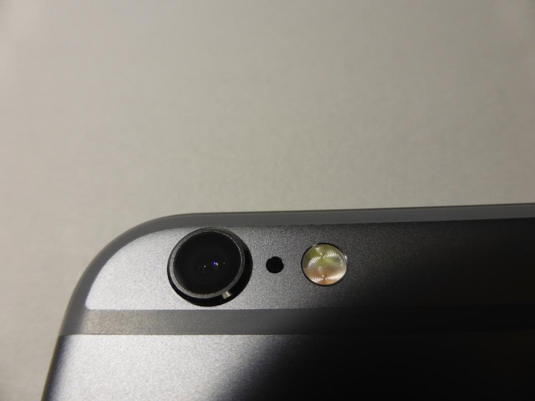 Apple iPhone 6s 32GB スペースグレー バッテリー100％