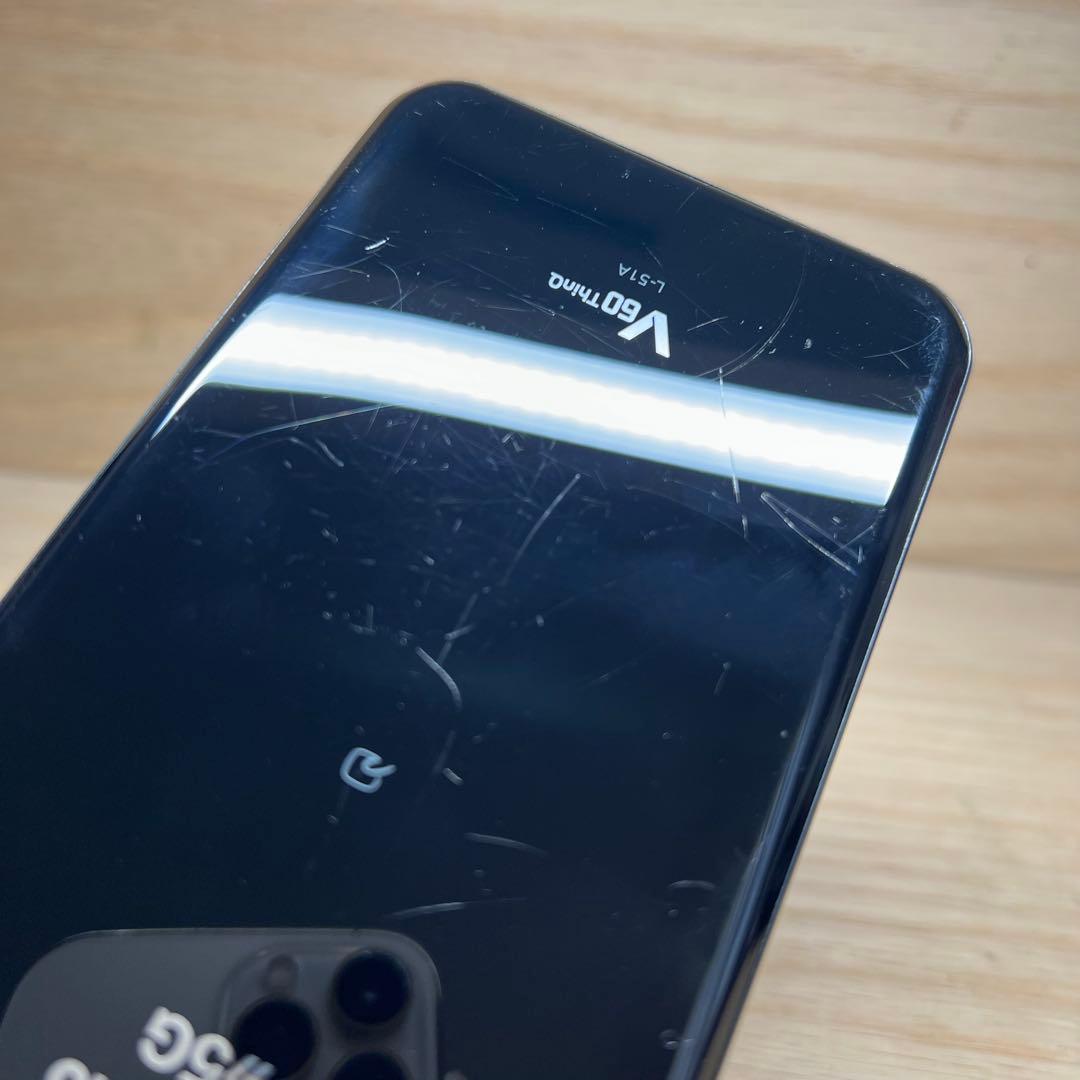 LG V60 ThinQ 5G 本体画面割れ　T79