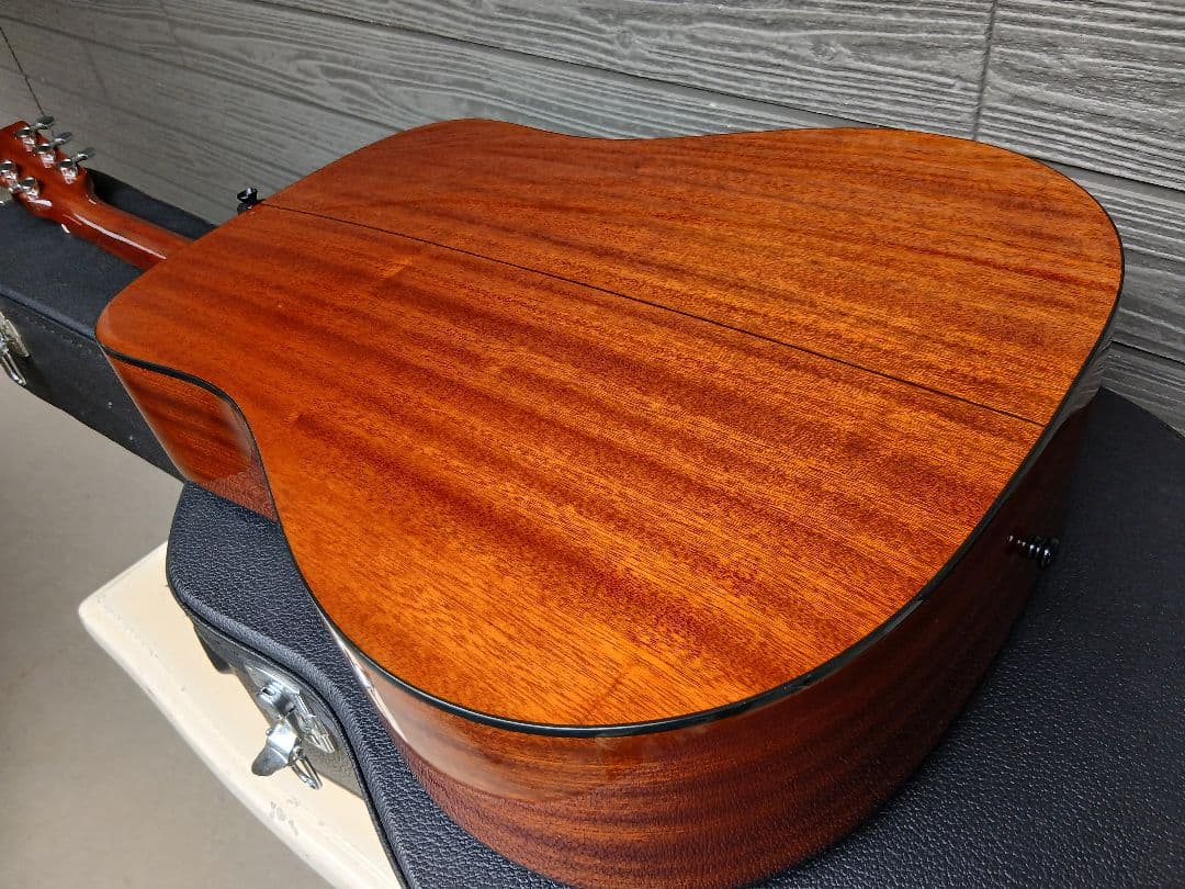 S,Yairi YDT-18/N( オール単板 HC付 )