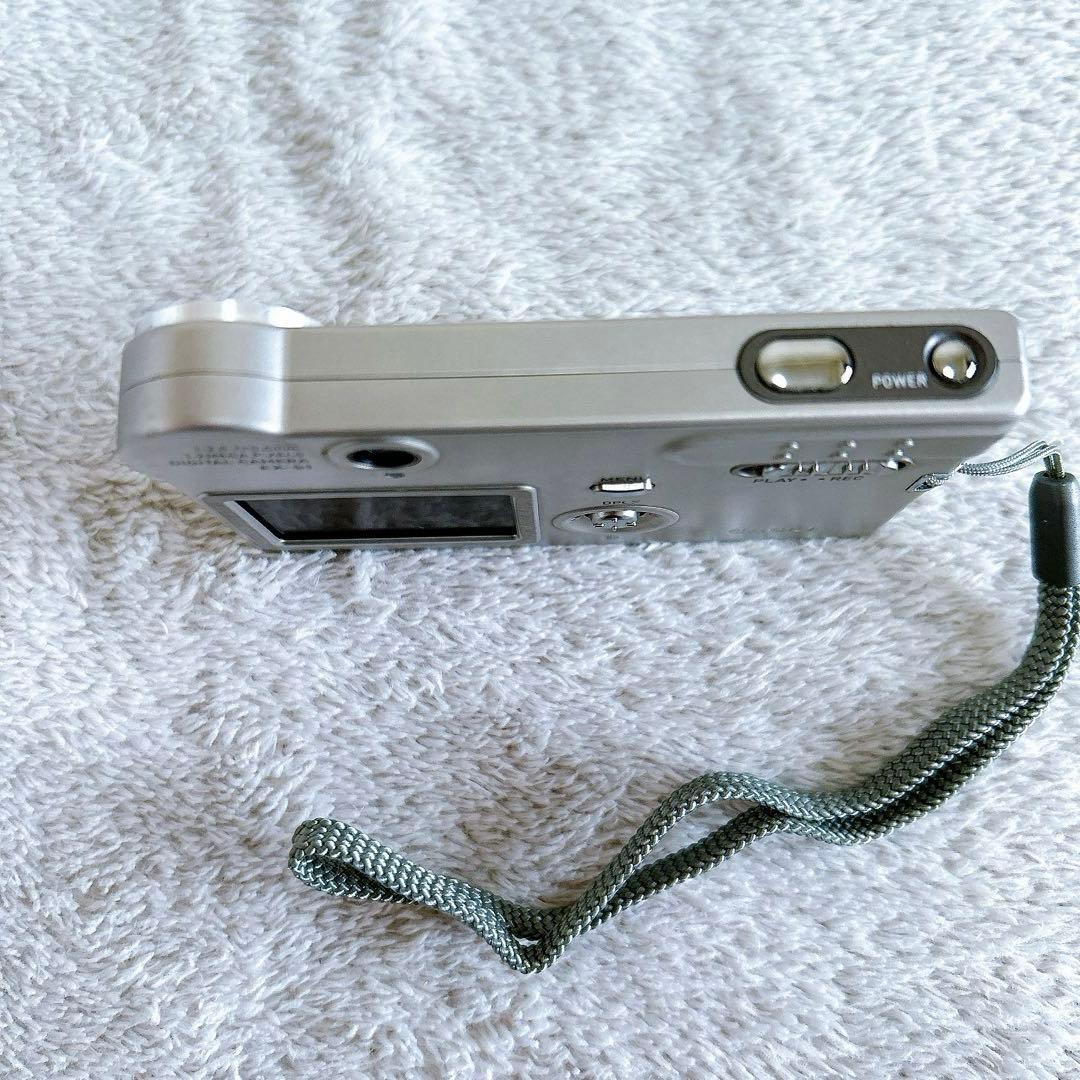 CASIO EXILIM デジタルカメラ 充電器付き EX-S1 レトロ