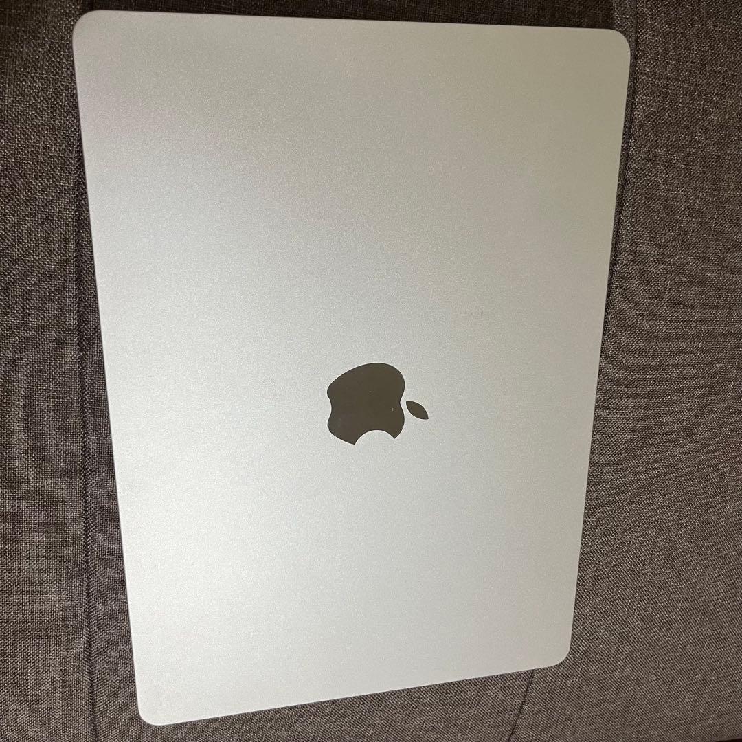 Apple MacBook 13インチ シルバー