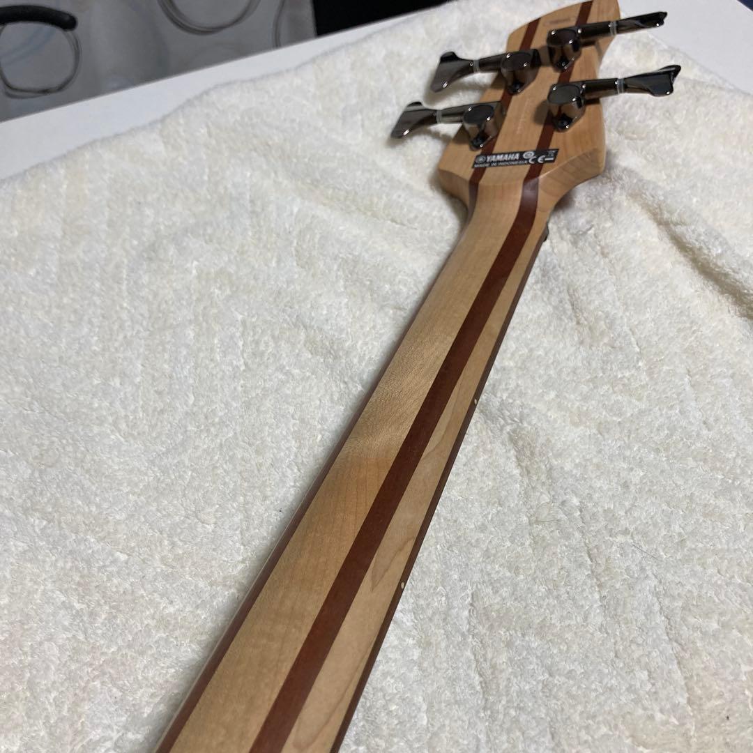 YAMAHA エレキベース TRBX304 CAR キャンディーアップルレッド