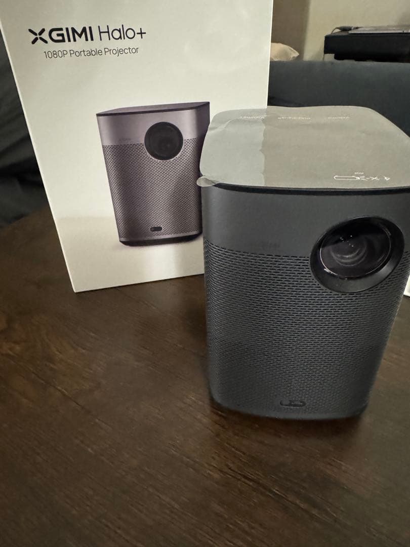 XGIMI Halo+ (スタンド付き)